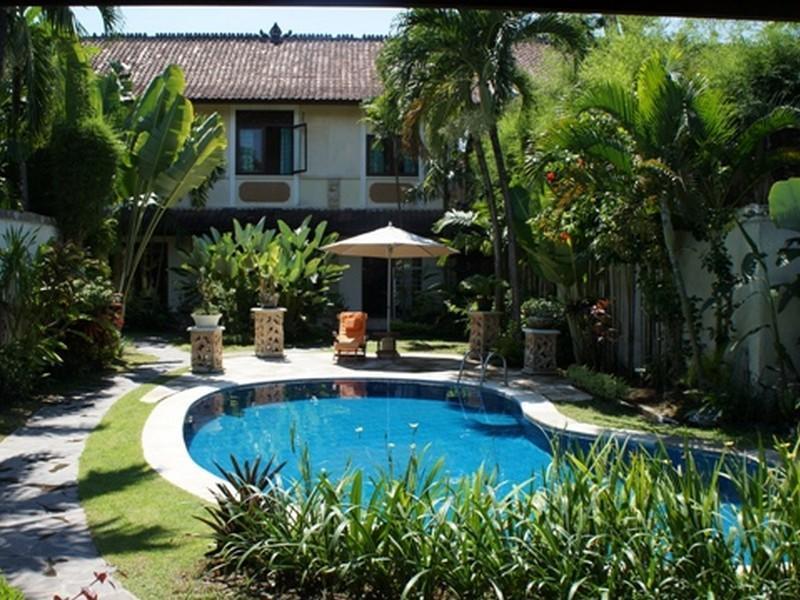 Mayang Private Pool Villa Seminyak Екстериор снимка
